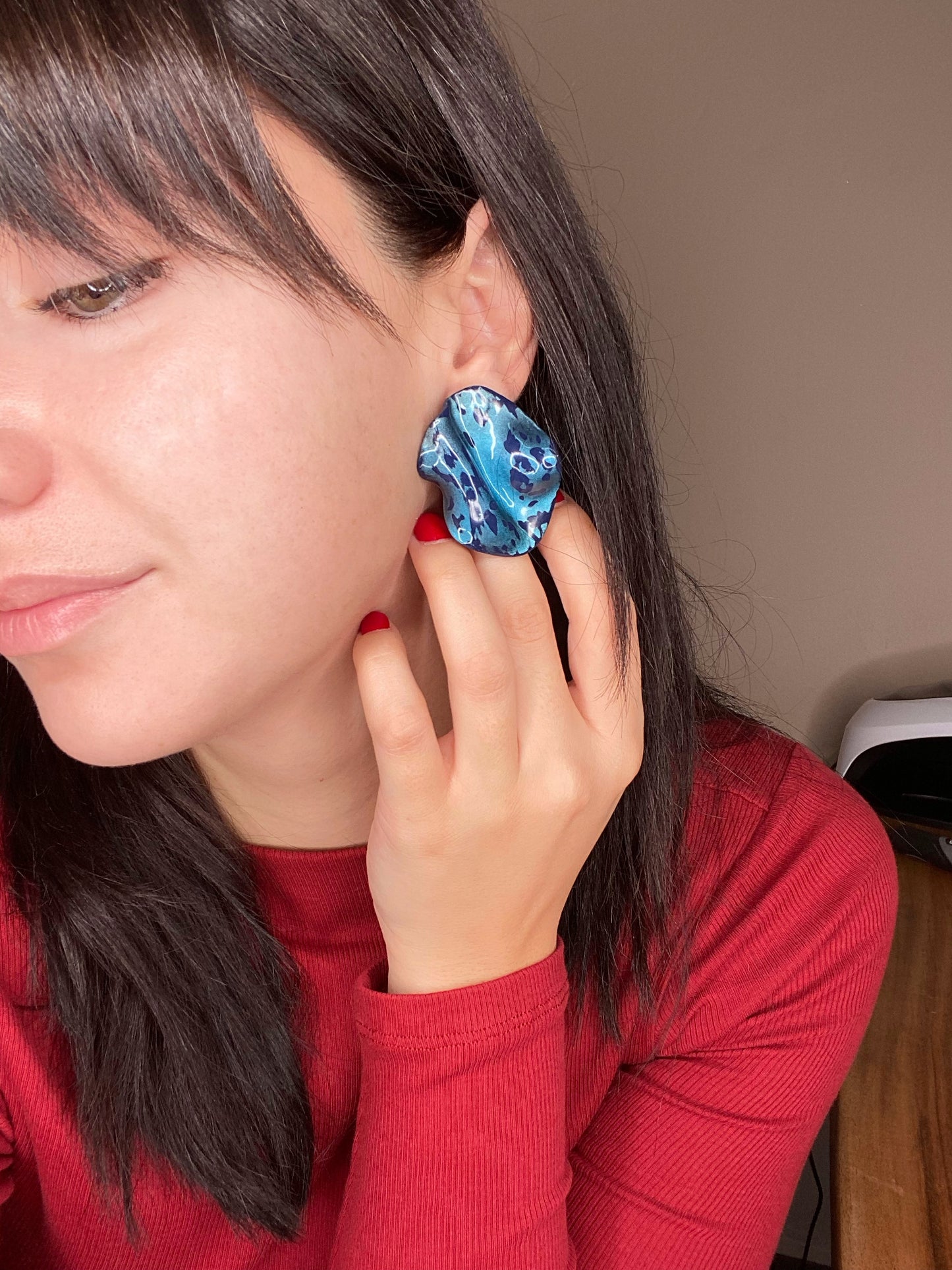 Crinkled Ocean Blue Studs