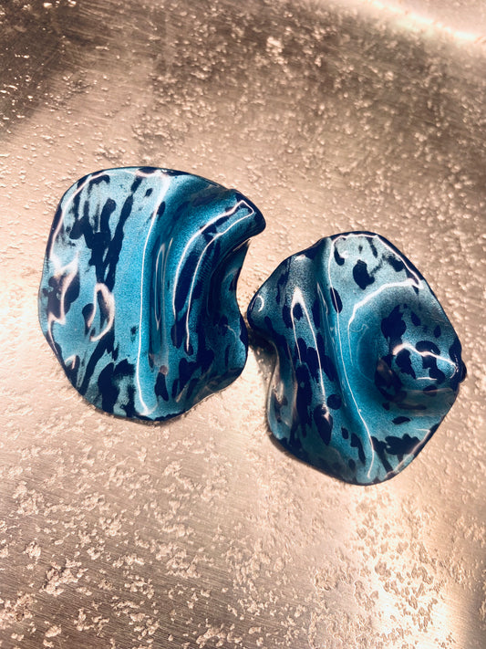 Crinkled Ocean Blue Studs